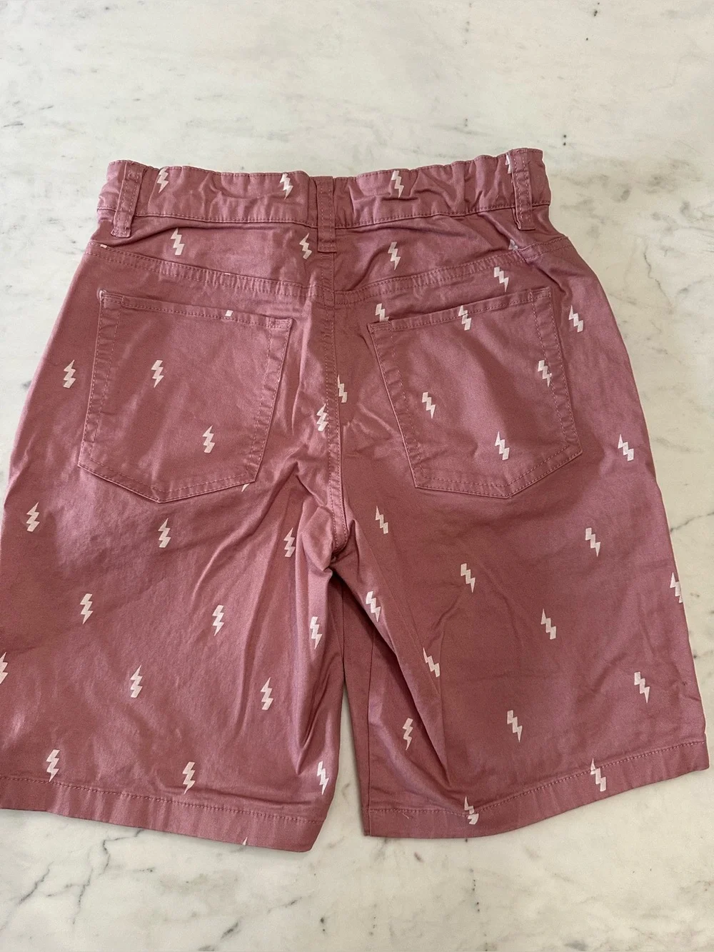 Kids Cotton Shark-Print Green Shorts & Lightning-Print Mauve Shorts - 2-Pack